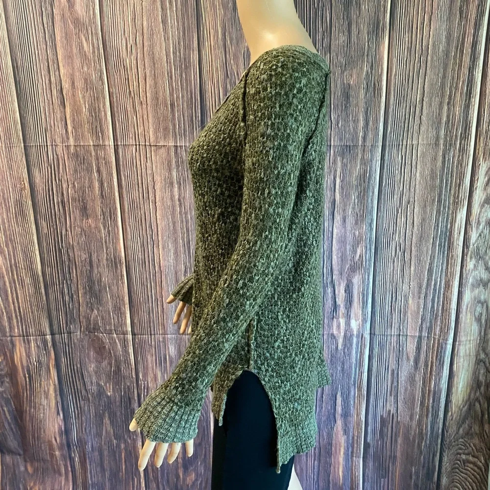 Free People size XS forest green boho knit wool mix sweater